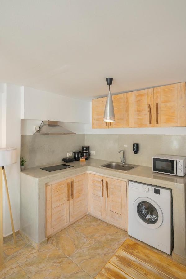 Loukas & Emma Eco Houses Perissa  Buitenkant foto