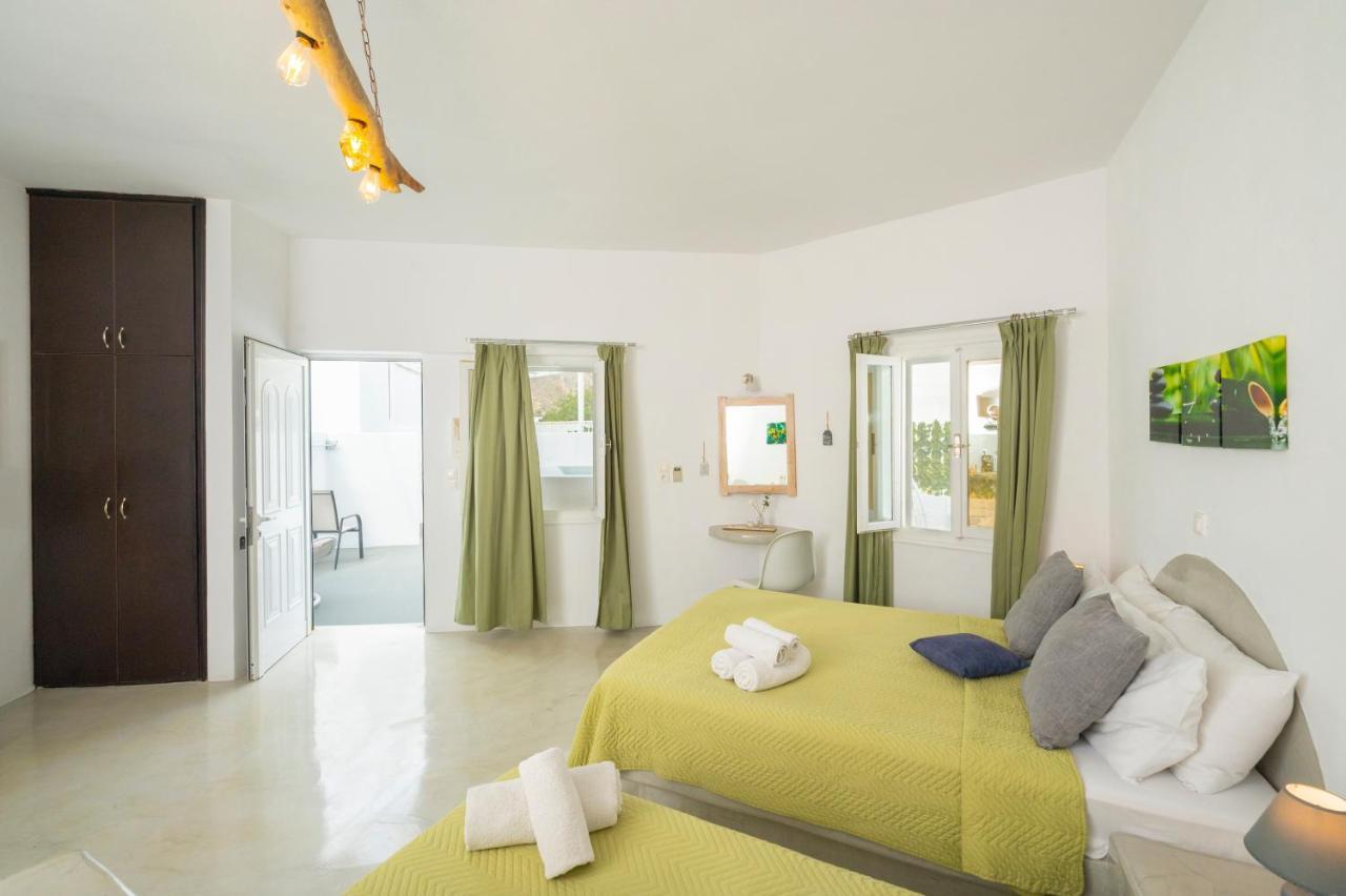 Loukas & Emma Eco Houses Perissa  Buitenkant foto
